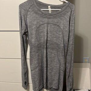 Lululemon Long Sleeve with thumb holes